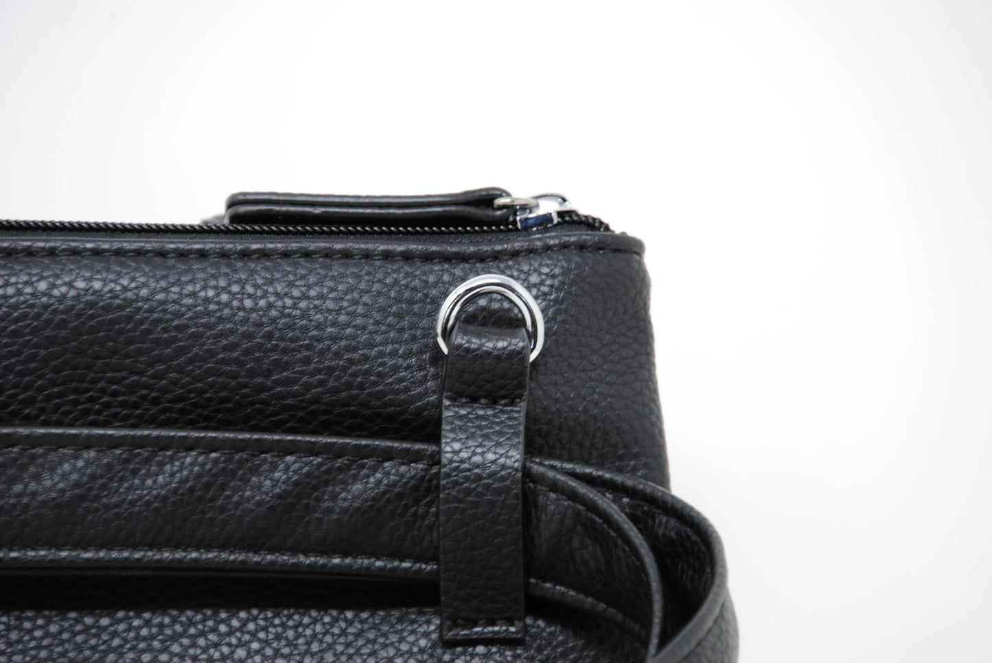 The 5-in-1 Vegan Leather Convertible Ita Bag